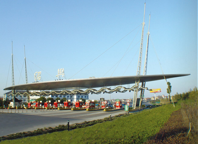 赣州收费站网架工程